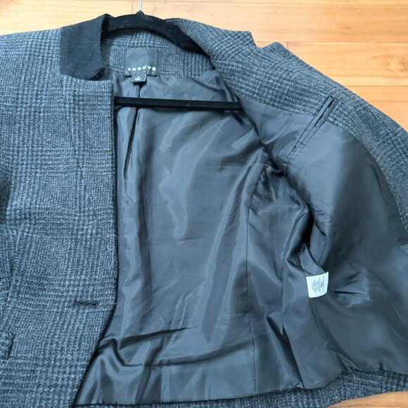 Women Trouve Black Plaid Jacket with Black Accent Collar in Dark Gray Size Small - Picture 8 of 10